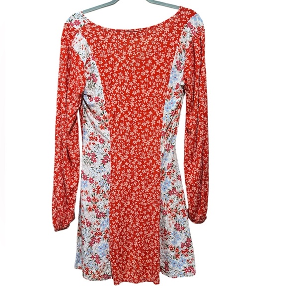 ASOS Red and White Floral Dress Size 6 - Picture 3 of 4